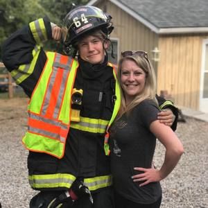 Meet your Posher, Mica